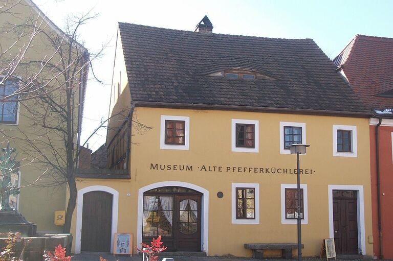 Straßenansicht des Pfefferkuchenmuseums in Weißenberg.